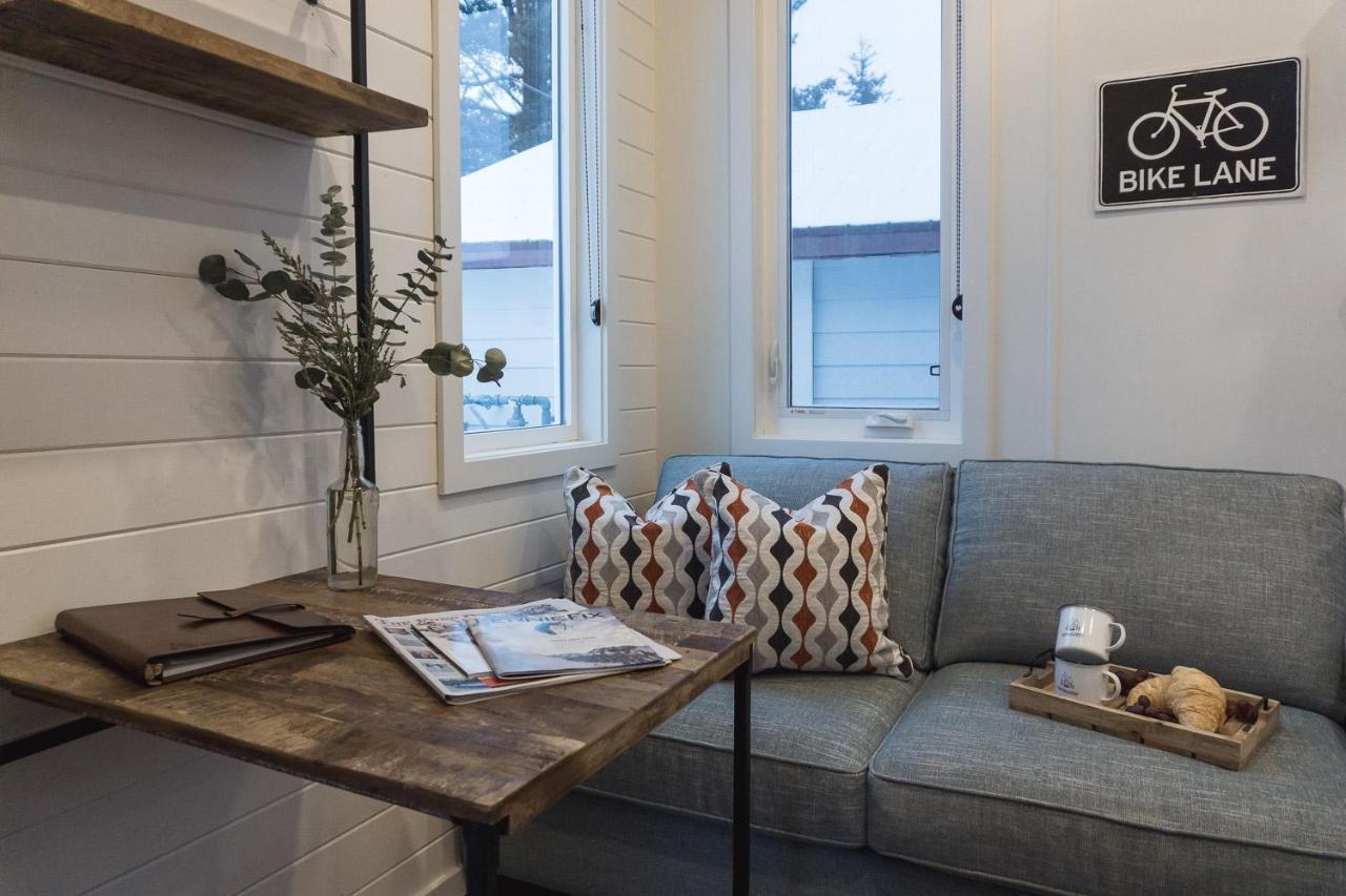 Tiny Homes By Snow Valley Lodging Fernie Eksteriør bilde