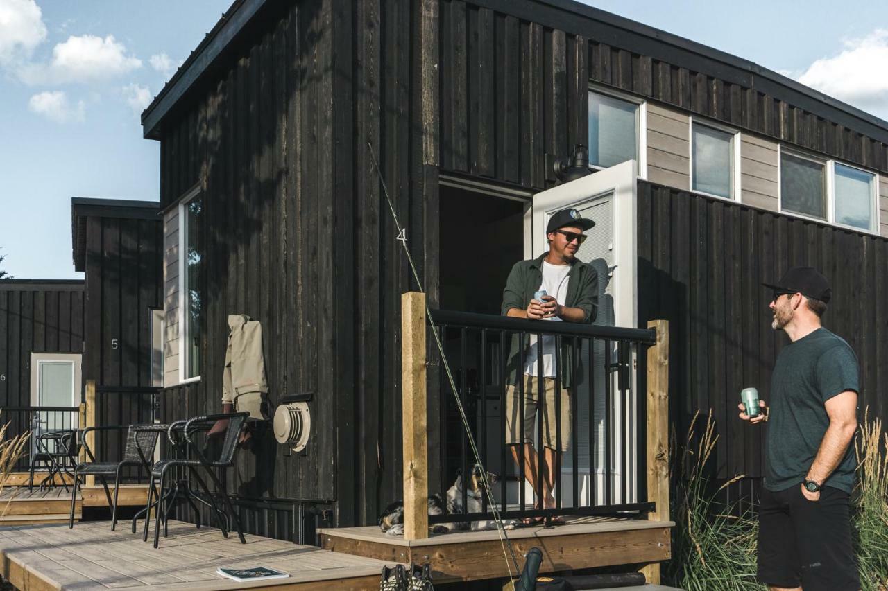 Tiny Homes By Snow Valley Lodging Fernie Eksteriør bilde