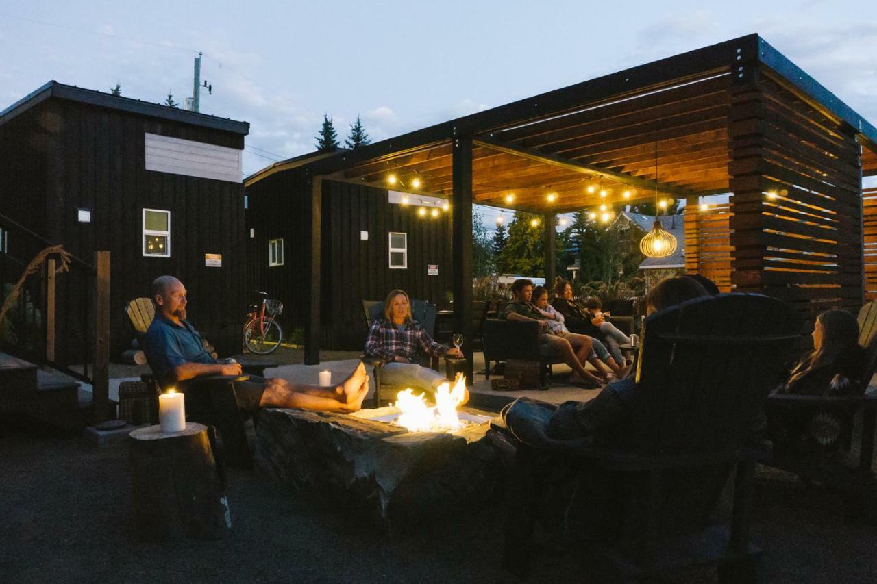 Tiny Homes By Snow Valley Lodging Fernie Eksteriør bilde